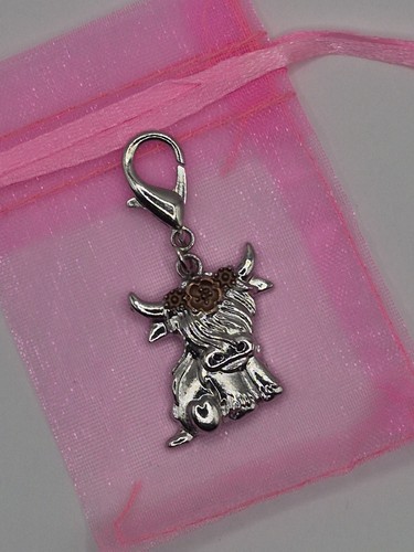 Highland cow keyring - cow,